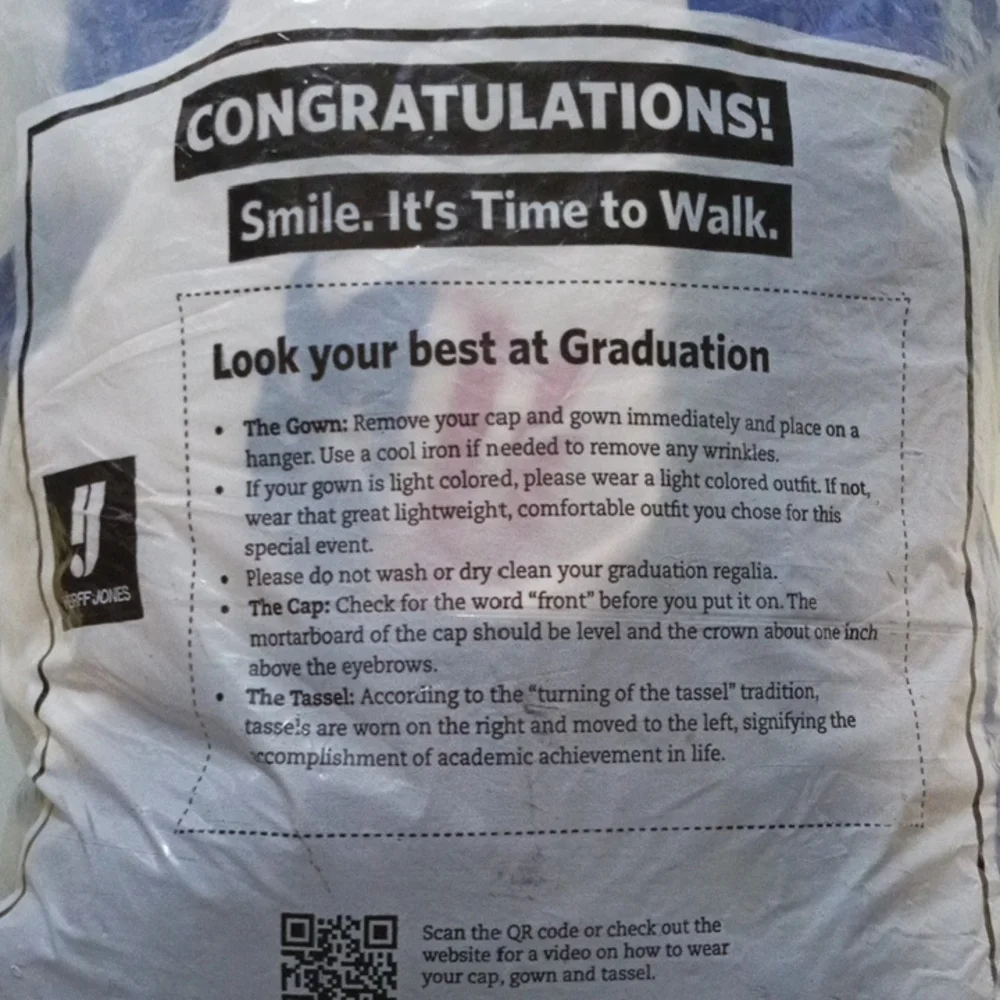 Graduation Cap & Gown - Picture 5 of 5